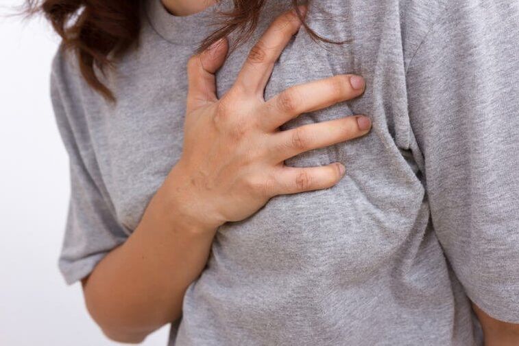 heart attack as a cause of pain in the shoulder blade
