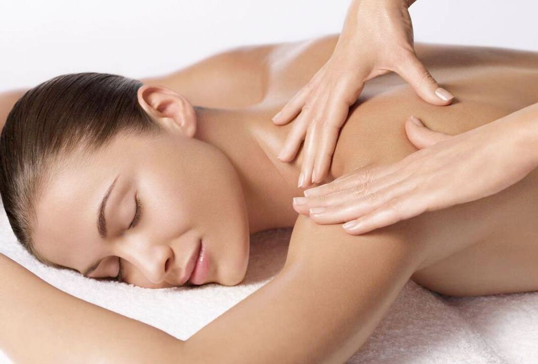 With the help of a massage session you can get rid of the symptoms of cervical osteochondrosis - pain and dizziness